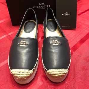 Beautiful Coach Spadrille Navy with white